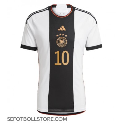 Tyskland Serge Gnabry #10 Replika Hemmatröja VM 2022 Kortärmad